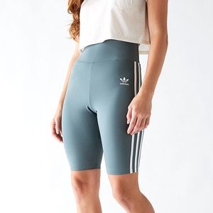 Adidas • Biker Shorts